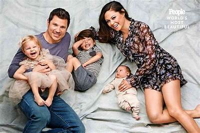 Vanessa Lachey - Age, Family, Bio