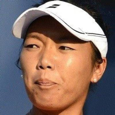 Vania King - Age, Family, Bio