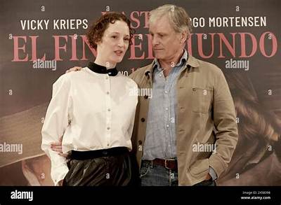 Viggo Mortensen to Direct Vicky Krieps in ‘The Dead Don’t Hurt’ – Deadline