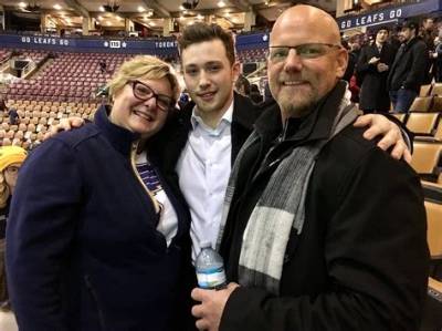 Vince Dunn - Age, Family, Bio