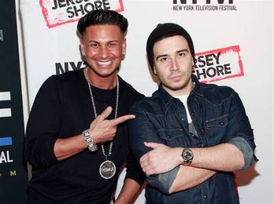 Vinny Spills the Dirt on 'Jersey Shore' Co-Stars