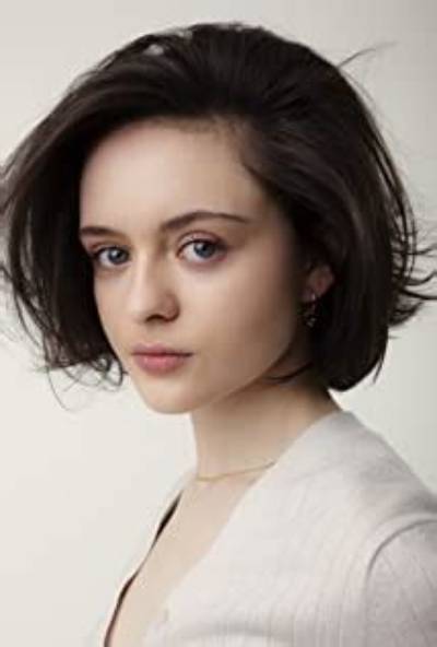 Viola Prettejohn Height, Weight, Net Worth, Age, Birthday, Wikipedia, Who, Instagram, Biography