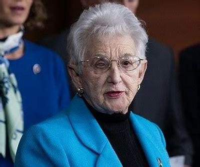 Virginia Foxx Height, Weight, Net Worth, Age, Birthday, Wikipedia, Who, Instagram, Biography