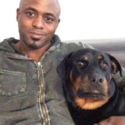 Wayne Brady Pets - Celebrity Pets