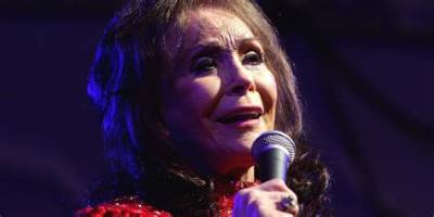 ‘We All Feel It’: Loretta Lynn’s Granddaughter Pours Her Heart out After Granny Supported Her in Hard Times