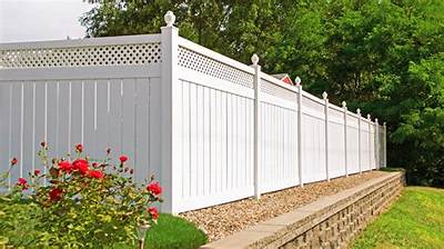 What Fence Material Lasts the Longest?
