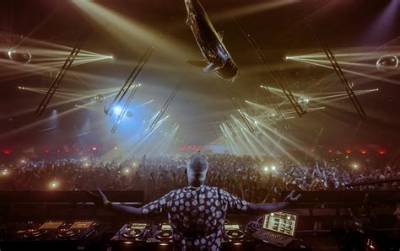 What Happened at Fatboy Slim Edm Tent? Woodstock ’99 Looks at Girl Assault Case