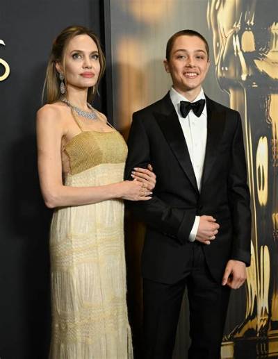 What Is Going on with Angelina Jolie’s Neck?