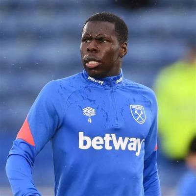 What Is Kurt Zouma Net Worth as He Is Fined More Than 250,000 Euros for the Cat Video? How Rich Is He?