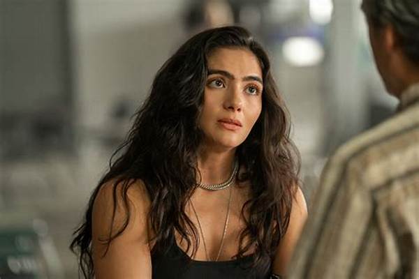 What Should You Know About Arienne Mandi? Facts & Pics of Gym Freak Influencer
