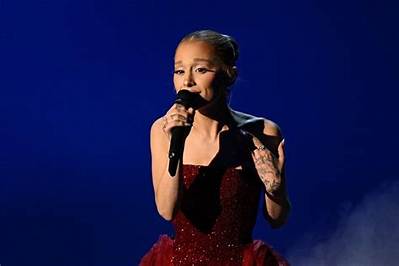 What We Know About Ariana Grande’s Feet, Shoe Size and Collections
