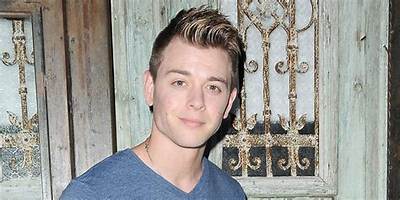 Where Is Chad Duell Today? His Bio: Wiki Biography, Net Worth, Dating Girlfriend Courtney Hope