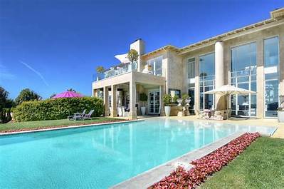 Where Is Villa Rosa House?