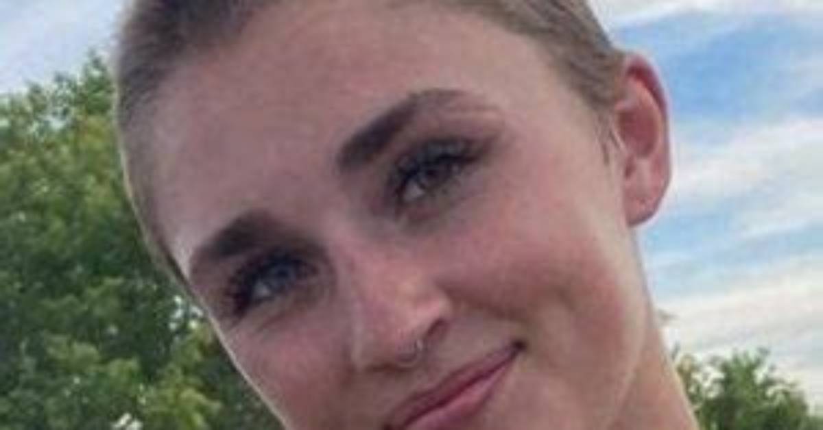 Whitney Hanson - Age, Family, Bio