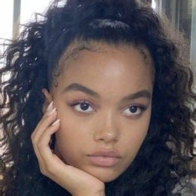 Whitney Peak - Age, Family, Bio