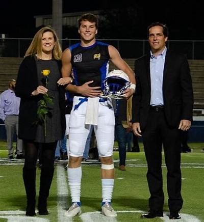 Who Are Duke Qb Riley Leonard Parents Chad and Heather Leonard?