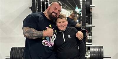 Who Are Eddie Halls Children?