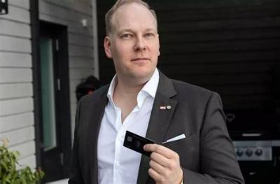 Who Are Janne Uoti Vanhemmat (Parents) | Wikipedia Age and Tulot (Income)