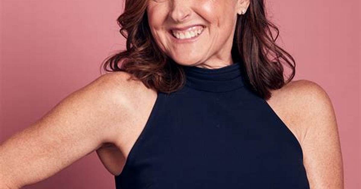 Who Are Molly Shannons Parents? Molly Shannon Biography, Parents Name, Nationality and More