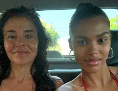 Who Are Robin Kunakey and Nadia Kunakey? Tina Kunakey Parents, Husband and Kids
