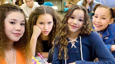Who Are the Members of Haschak Sisters and How Old Are They?
