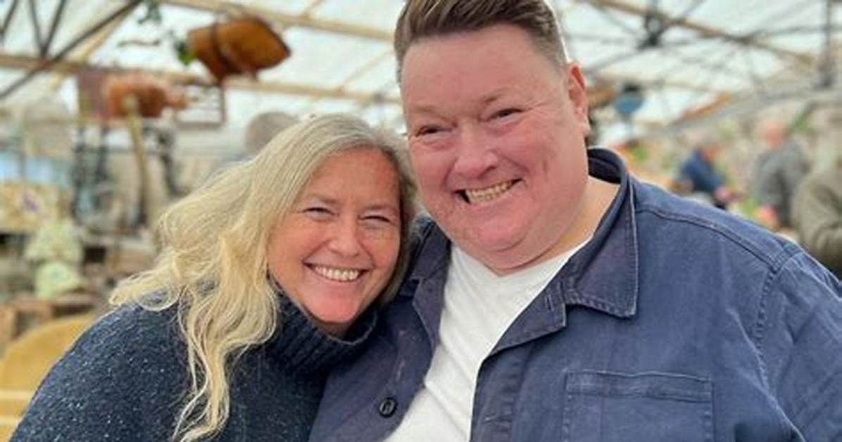 Who Is Adrian Higham Wife Tara Franklin? Detail on the Bidding Room Presenter’s Married Life