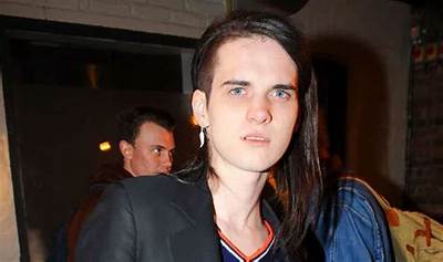 Who Is Beau Lazenby? Everything We Know About Nick Cave’s Wife