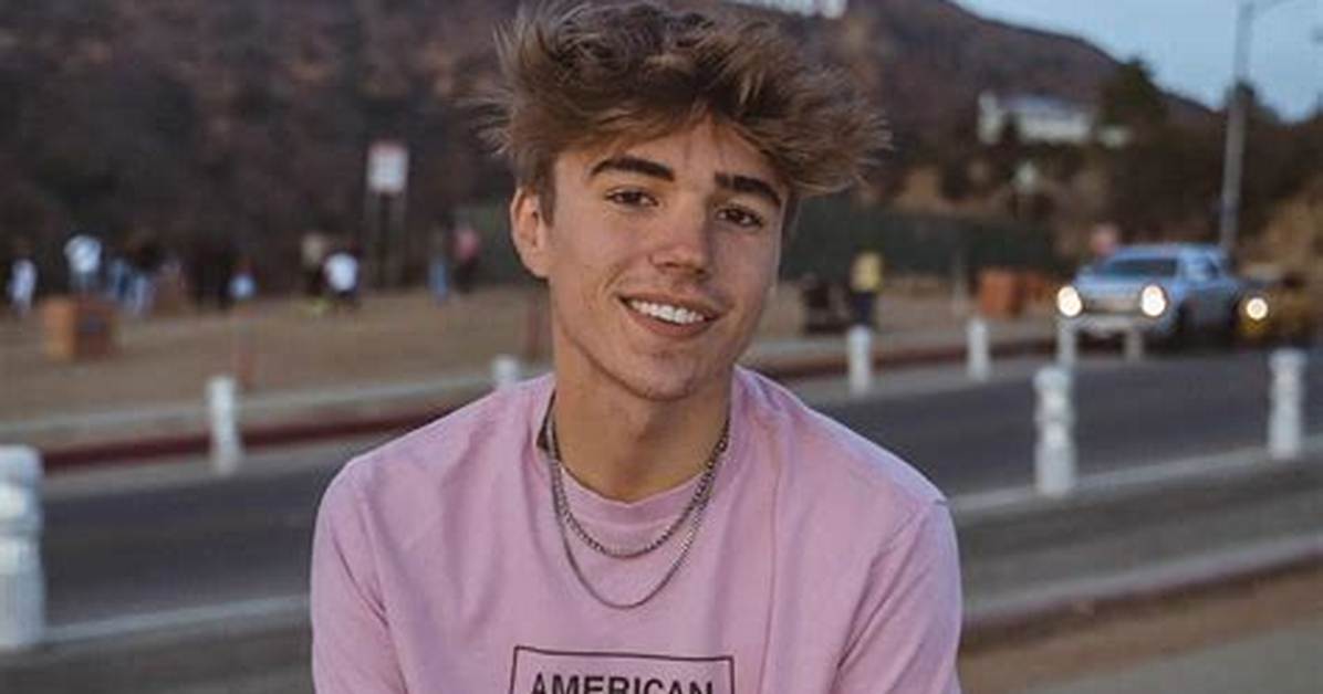 Who Is Bryce Parker Dating?