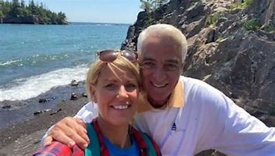 Who Is Charlie Crist’s Wife, Chelsea Grimes? Us Representative Engagement to Medical Sonographer