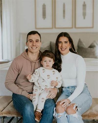 Who Is Cherry White Daughter? Husband Real Name and Instagram Details