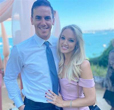 Who Is Jake Swarts, Caroline Marcus Husband? Married Life Kids and Family