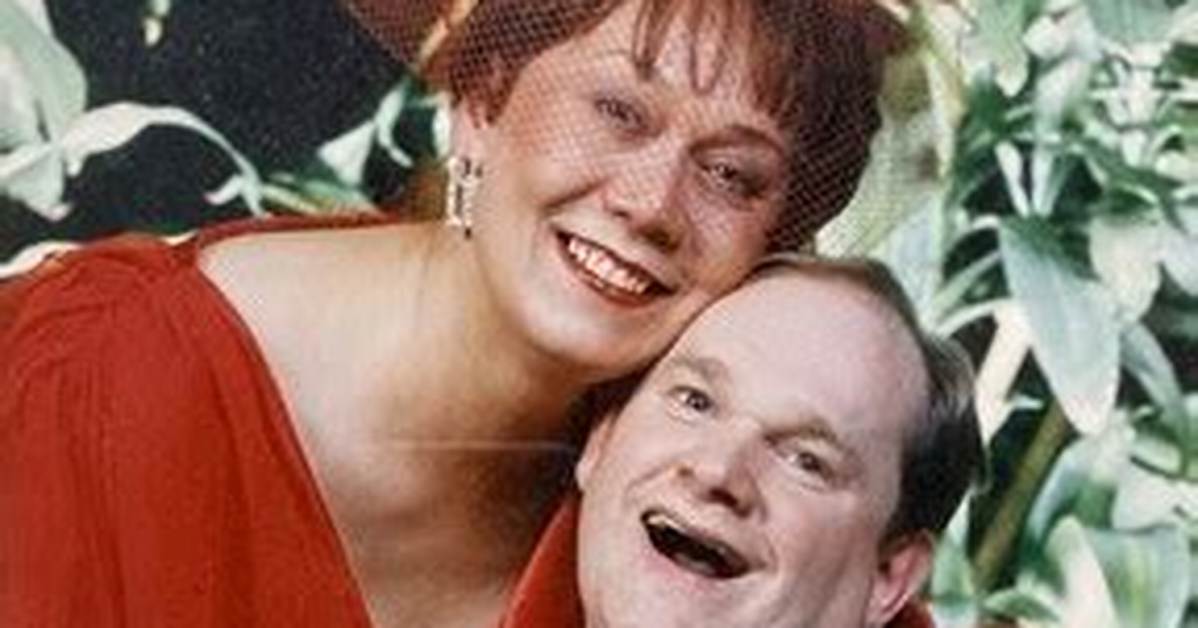 Who Is Joan? Cam Tait Wife- Relationship