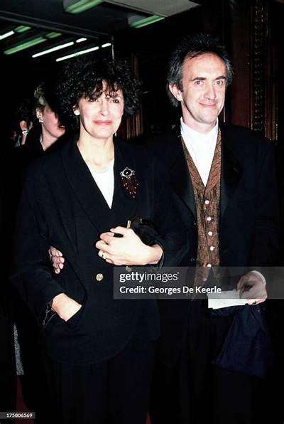 Who Is Jonathan Pryce Wife Kate Fahy? Kids Family and Net Worth