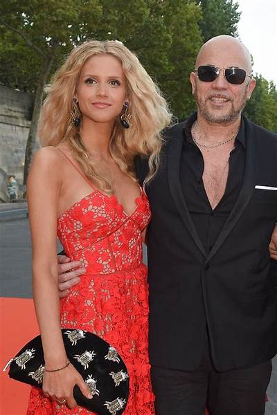 Who Is Julie Hantson? the Wife of Pascal Obispo Is Getting Separated After 7 Year's of Marriage