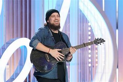 Who Is Oliver Steele from “American Idol” Season 21?