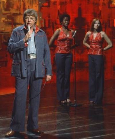 Who Is Rena Bonnema Fries? Meet Convoy Singer C. W. Mccall’s Wife as the Family Grieves His Death