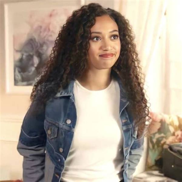 Who Is Samantha Logan – Aka Olivia from ‘All American’?
