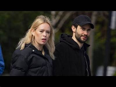 Who Is Tanya Burr New Boyfriend Dan Herlihy?