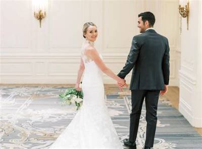 Who Is Taylor Riggs Husband Bryan Kolterman? Children Wedding Details and Photos