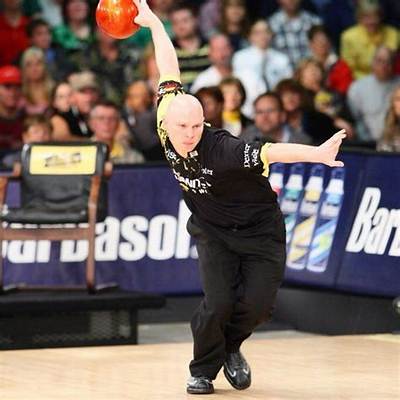Who Is Tommy Jones Bowler Wife Nikki Jones? Net Worth and Career Earnings
