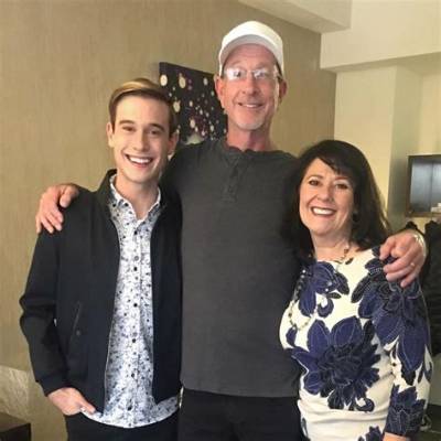 Who Is Tyler Henry’s Mother? Where Is Tyler Henry’s Mom Theresa Koelewyn Now?
