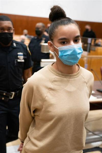 Who Is Valerie Rosario? Nyc Woman Arrested for Luring & Kidnapping a Man from Instagram