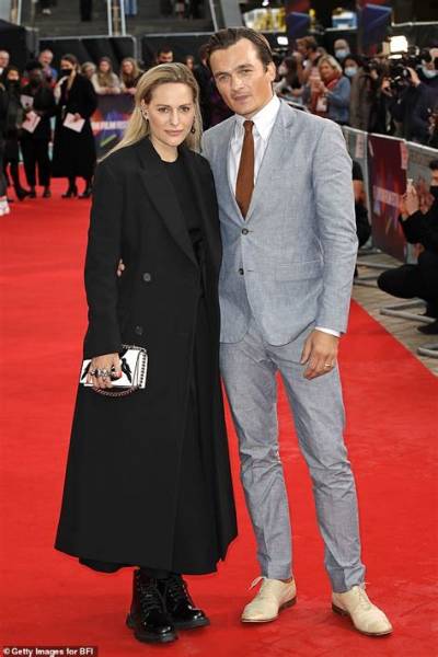 Who Is Wife Rupert Friend Aimee Mullins?