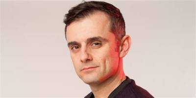 Who Is Youtuber, Businessman Gary Vaynerchuk? His Wiki: Net Worth, Wife Lizzie Vaynerchuk, Book, House, Height