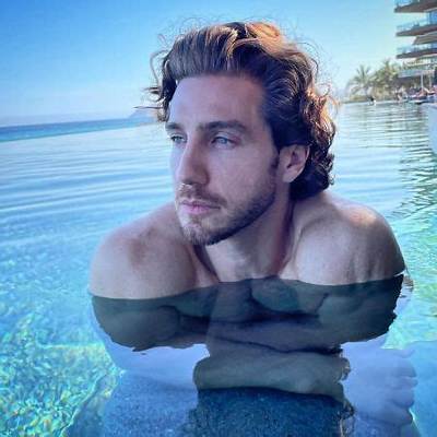 Who Killed Sara? Star Eugenio Siller's Wife? Know His Wedding, Tv Shows, Instagram, Girlfriend, Net Worth, & More.