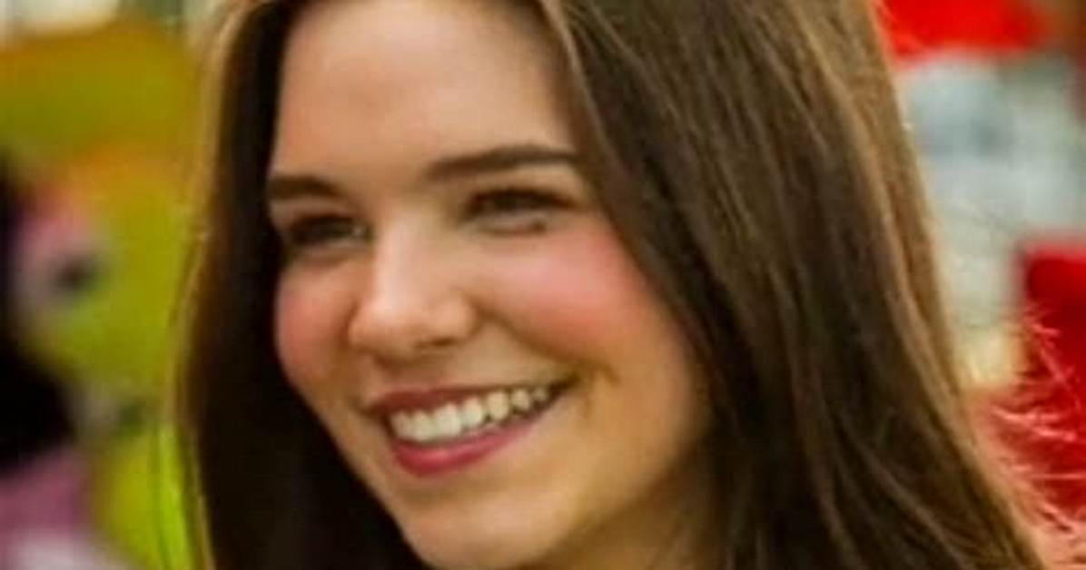 Who Plays Sienna in Modern Family?