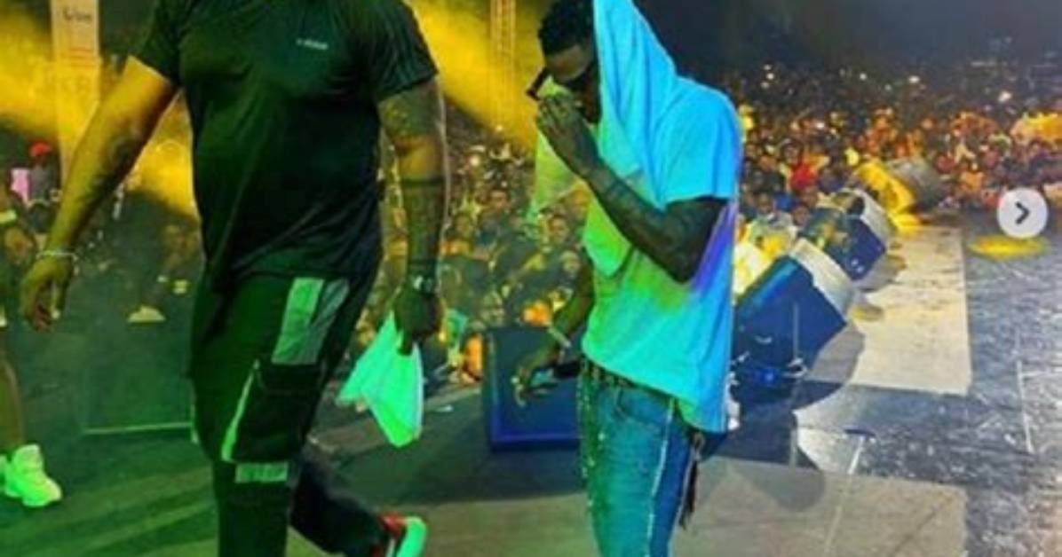 Wizkid’s Bodyguard, Roy Cries out After Slay Queen Stole His iPhone at Club