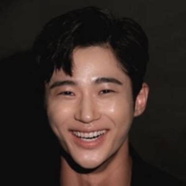 Woo Seok Byeon - Age, Family, Bio