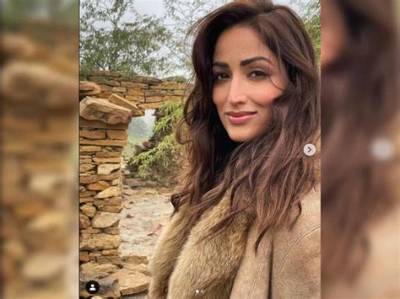 Yami Gautam Bats for Dad’s Punjabi Film ‘Baghi Di Dhee’