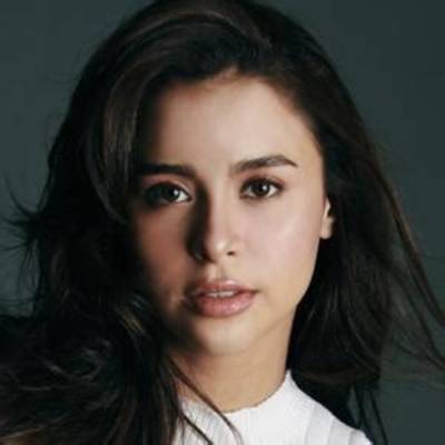 Yassi Pressman - Age, Family, Bio